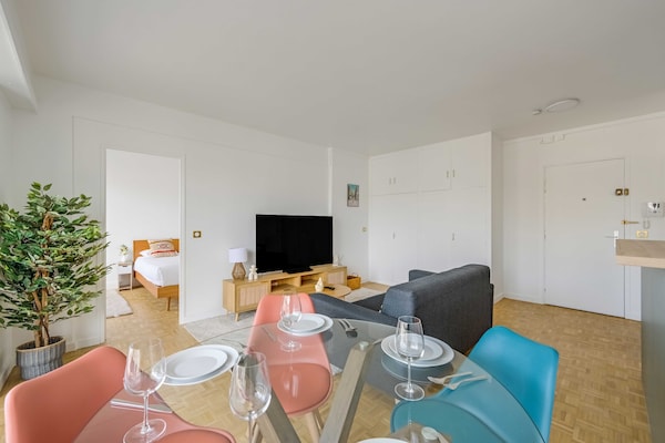 Foto van Licht appartement – 1 slaapkamer/4 personen – vlakbij Parijs en La Défense - Untagged