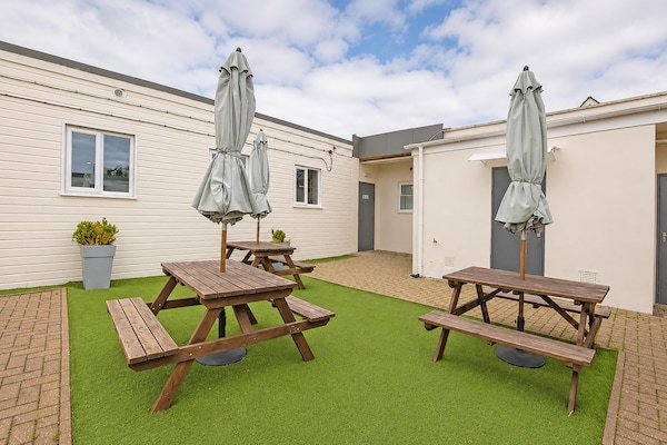 Foto van Citi Hotel London Heathrow - Standaard Familiekamer voor 4 personen - GardenSummer