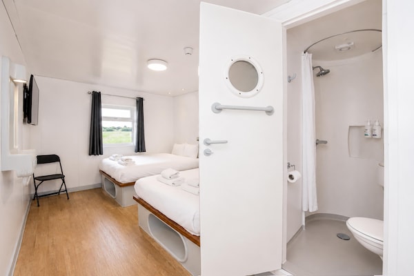 Foto van Citi Hotel London Heathrow - Standaard Familiekamer voor 4 personen - BedRoom