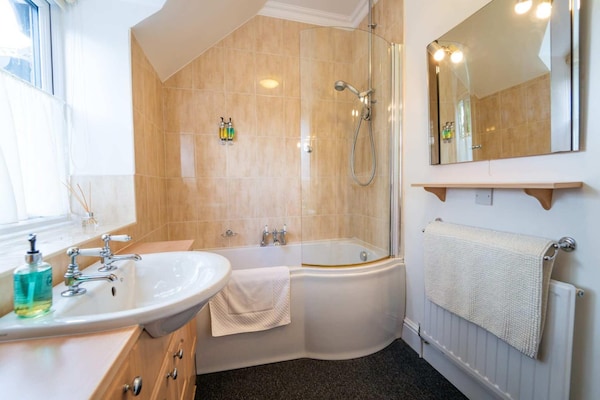 Foto van Luxe cottage met tuin, Horning - Vakantiehuis in Horning - BathRoom