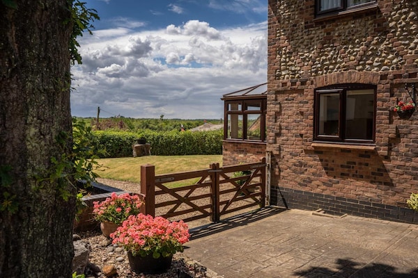 Foto van Luxe cottage met tuin, Horning - Vakantiehuis in Horning - ViewSummer