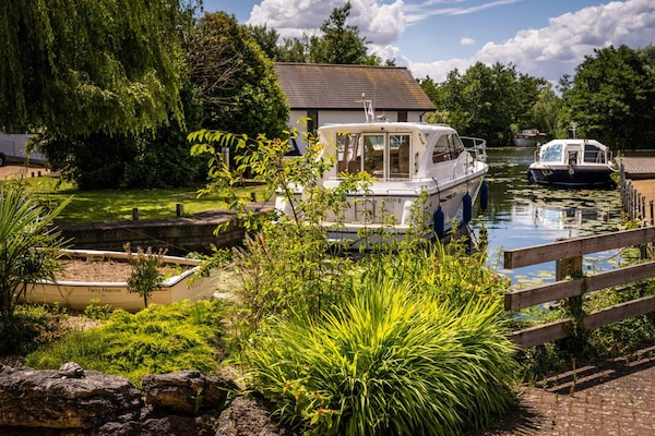 Foto van Luxe cottage met tuin, Horning - Vakantiehuis in Horning - AreaSummer1KM