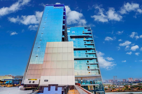Foto van Sunday Hotel & Residences Gurugram - Vakantiehuis in Gurgaon - ExteriorSummer