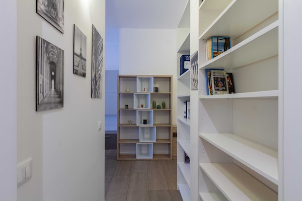 Foto van Prachtig 1BR appartement bij Milaan - Vakantiehuis in Sesto San Giovanni - Untagged