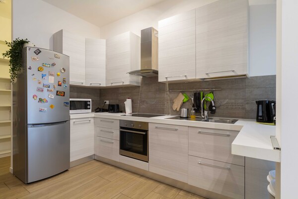 Foto van Prachtig 1BR appartement bij Milaan - Vakantiehuis in Sesto San Giovanni - Untagged