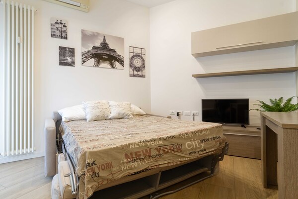 Foto van Prachtig 1BR appartement bij Milaan - Vakantiehuis in Sesto San Giovanni - Untagged