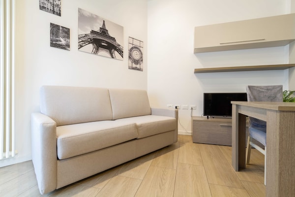 Foto van Prachtig 1BR appartement bij Milaan - Vakantiehuis in Sesto San Giovanni - Untagged