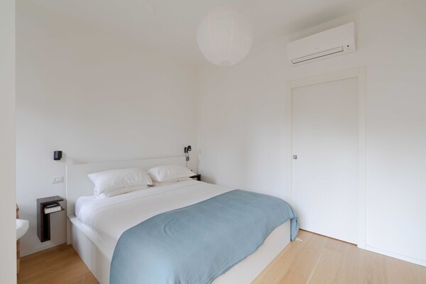 Foto van 1-slaapkamer/4-persoons appartement vlakbij het centraal station - Untagged