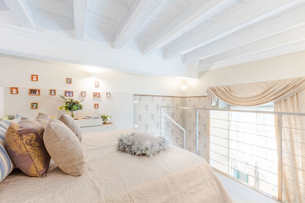 Foto van Appartement in Lucca bij Piazza San Michele - Vakantiehuis in Lucca - BedRoom