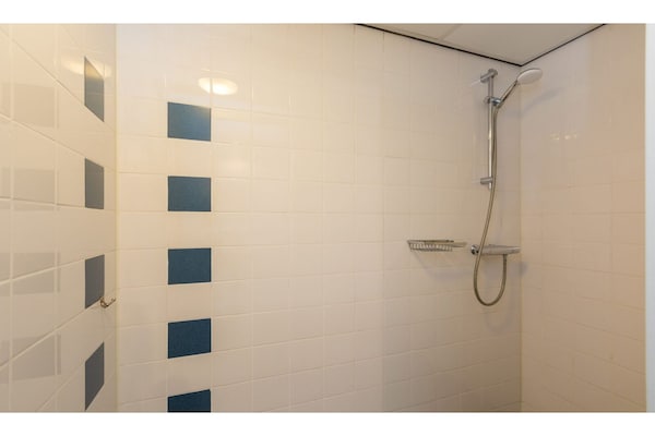Foto van Vakantiehuis Zoutelande bij het Strand - Vakantiehuis in Zoutelande - BathRoom