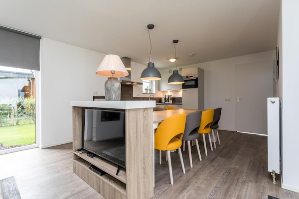 Foto van Bungalow in Limburg met Luxe Keuken - Vakantiehuis in Roggel - DiningRoom