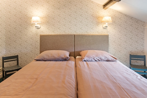 Foto van Vakantiehuis in Horssen met tuin - Vakantiehuis in Horssen - BedRoom