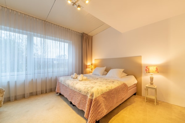 Foto van Fantastische groepsvilla op de Veluwe - Vakantiehuis in Teuge - BedRoom