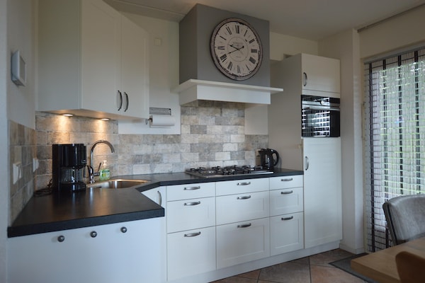 Foto van Vakantiehuis bij Sallandse Heuvelrug - Vakantiehuis in Lemele - Kitchen