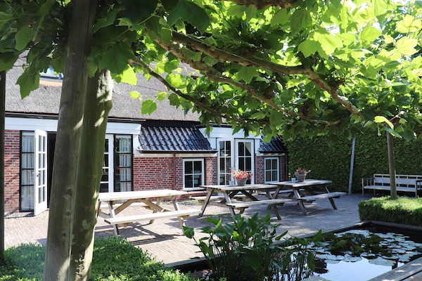 Foto van Prachtige boerderij met sauna - Vakantiehuis in Noardburgum - GardenSummer