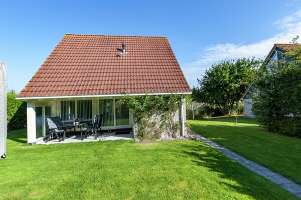 Foto van Rustig vakantiehuis - Vakantiehuis in Oostmahorn - GardenSummer