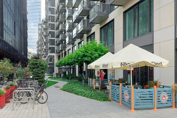 Foto van Warschau Stadsappartement met balkon - Vakantiehuis in Warszawa - AreaSummer1KM