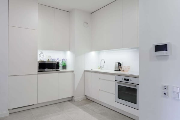 Foto van Warschau Stadsappartement met balkon - Vakantiehuis in Warszawa - Kitchen