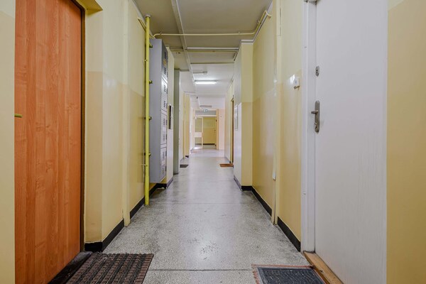 Foto van Ploudalmézeau Huis met Verwarmd Zwembad - Vakantiehuis in Warszawa - Landing