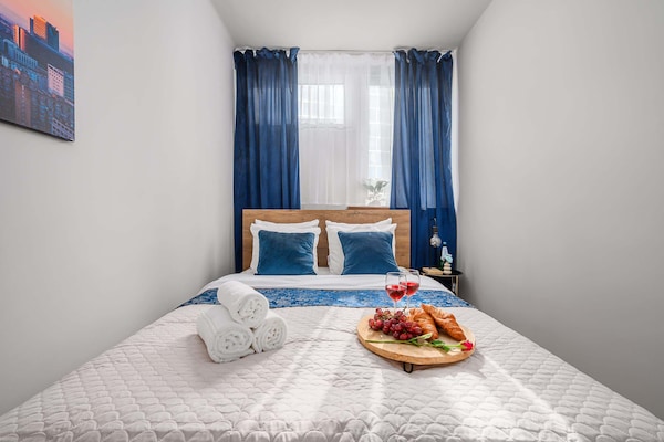 Foto van Ploudalmézeau Huis met Verwarmd Zwembad - Vakantiehuis in Warszawa - BedRoom