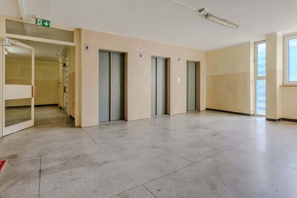 Foto van Ploudalmézeau Huis met Verwarmd Zwembad - Vakantiehuis in Warszawa - HallReception