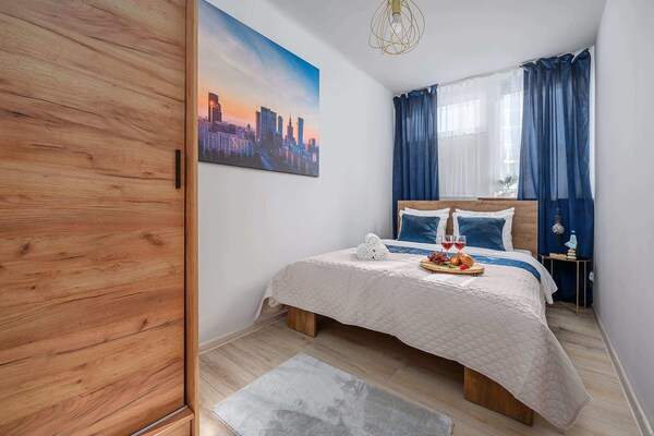 Foto van Ploudalmézeau Huis met Verwarmd Zwembad - Vakantiehuis in Warszawa - BedRoom
