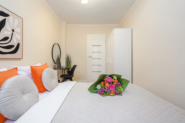 Foto van Waterfront House in Ploudalmézeau - Vakantiehuis in Warszawa 2 - BedRoom