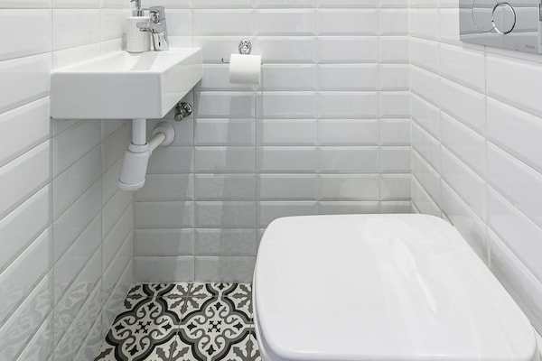 Foto van Waterfront House in Ploudalmézeau - Vakantiehuis in Warszawa 2 - BathRoom