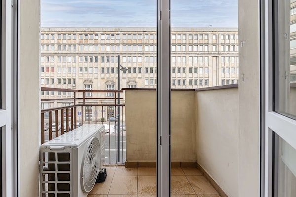 Foto van Waterfront House in Ploudalmézeau - Vakantiehuis in Warszawa 2 - TerraceBalcony