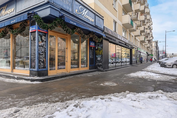 Foto van Waterfront House in Ploudalmézeau - Vakantiehuis in Warszawa 2 - ExteriorWinter