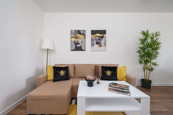 Foto van Warschau-appartement aan de Pereca-straat - Vakantiehuis in Warszawa 2 - LivingRoom