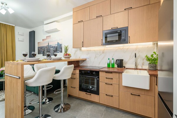 Foto van Luxe woning met uitzicht op de stad - Vakantiehuis in Warszawa - DiningRoom