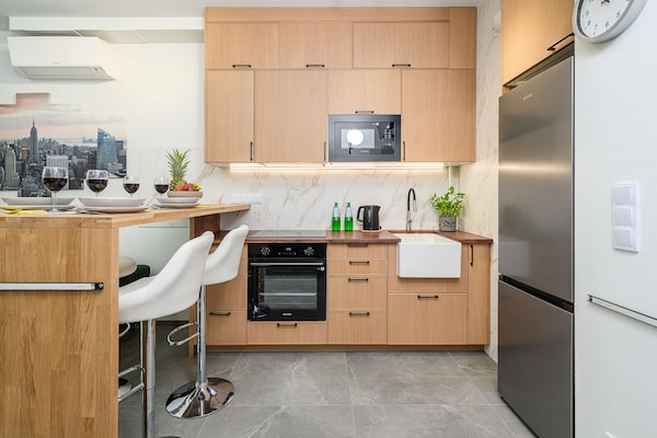 Foto van Luxe woning vlakbij Varso Tower - Vakantiehuis in Warszawa - Kitchen