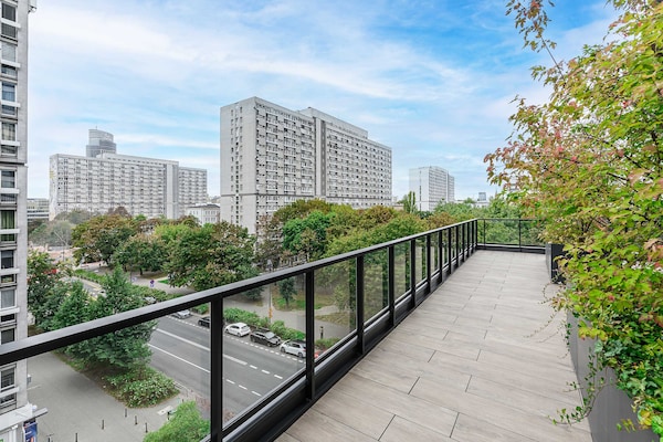 Foto van Luxe woning vlakbij Varso Tower - Vakantiehuis in Warszawa - TerraceBalcony