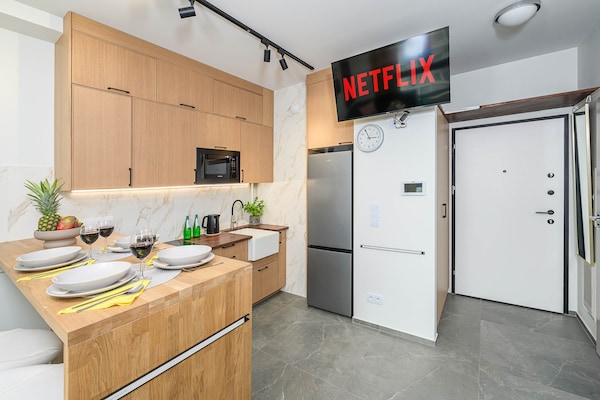 Foto van Luxe woning vlakbij Varso Tower - Vakantiehuis in Warszawa - Kitchen