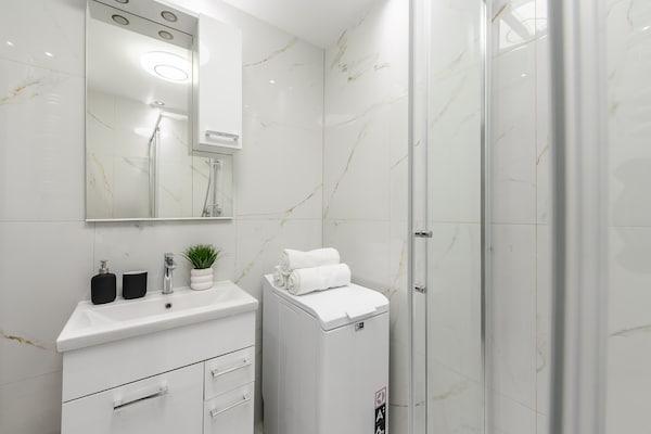 Foto van Stadsappartement in Warschau - Vakantiehuis in Warszawa 2 - BathRoom