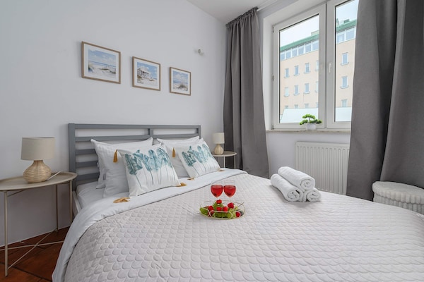 Foto van Verblijf in Warschau vlakbij winkels - Vakantiehuis in Warszawa - BedRoom