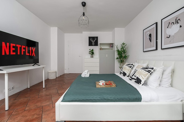 Foto van Verblijf in Warschau vlakbij winkels - Vakantiehuis in Warszawa - BedRoom