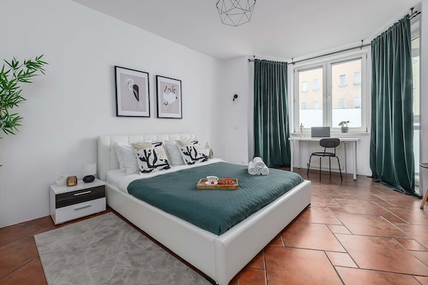 Foto van Verblijf in Warschau vlakbij winkels - Vakantiehuis in Warszawa - BedRoom
