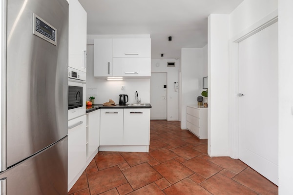 Foto van Verblijf in Warschau vlakbij winkels - Vakantiehuis in Warszawa - Kitchen