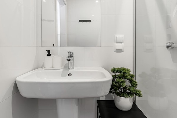 Foto van Verblijf in Warschau vlakbij winkels - Vakantiehuis in Warszawa - BathRoom