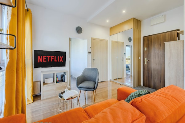 Foto van Siedmiogrodzka appartement met uitzicht - Vakantiehuis in Warszawa - LivingRoom