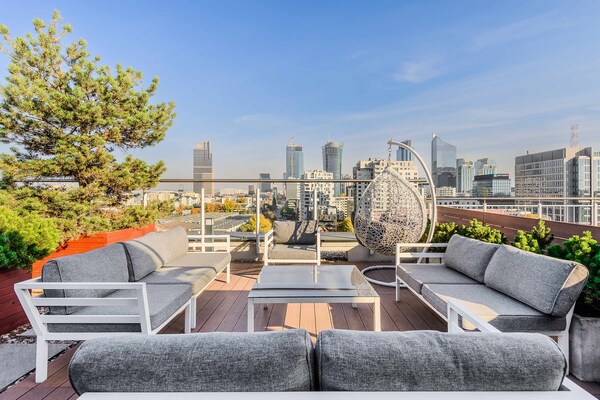 Foto van Siedmiogrodzka appartement met uitzicht - Vakantiehuis in Warszawa - TerraceBalcony