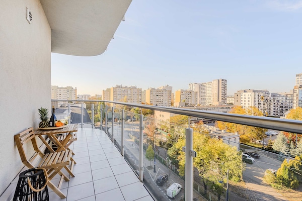 Foto van Siedmiogrodzka appartement met uitzicht - Vakantiehuis in Warszawa - TerraceBalcony