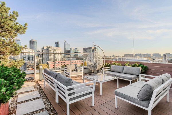 Foto van Siedmiogrodzka appartement met uitzicht - Vakantiehuis in Warszawa - TerraceBalcony
