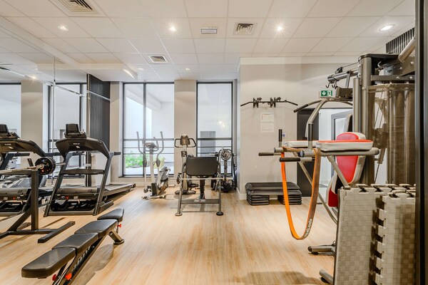 Foto van Siedmiogrodzka appartement met uitzicht - Vakantiehuis in Warszawa - gym