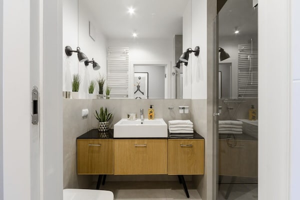 Foto van Rustig appartement met garage - Vakantiehuis in Warszawa 2 - BathRoom