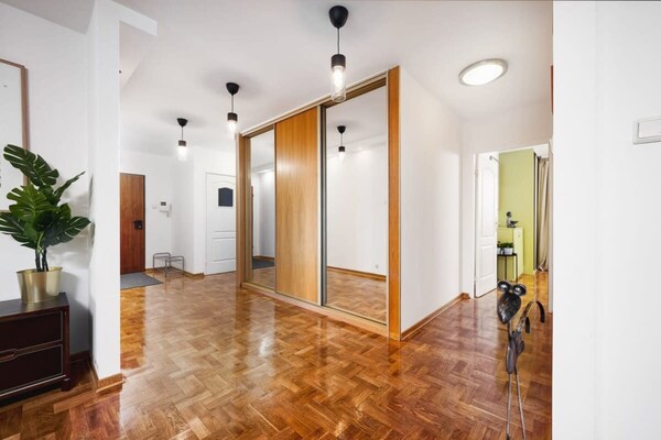 Foto van Woning in Warschau nabij het centrum - Vakantiehuis in Warszawa 2 - Landing