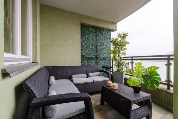 Foto van Ruim appartement in het centrum van Warschau - Vakantiehuis in Warszawa 2 - TerraceBalcony