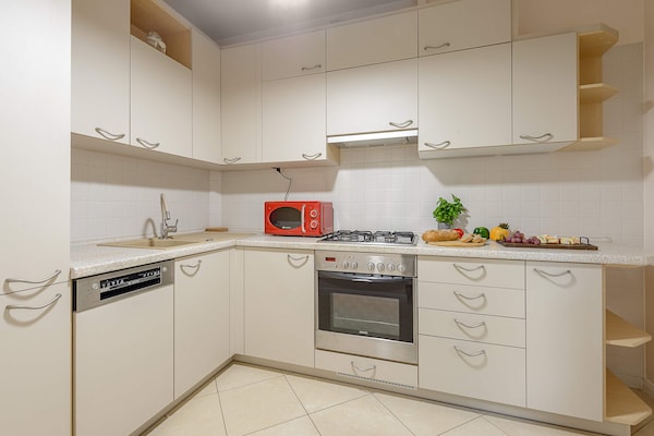Foto van Woning in Warschau nabij het centrum - Vakantiehuis in Warszawa - Kitchen